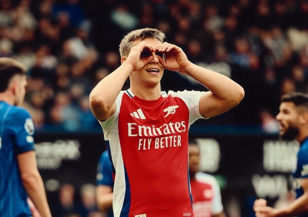 开云体育中国-罗马诺：特罗萨德8月已与阿森纳续约，不会转会贝西克塔斯